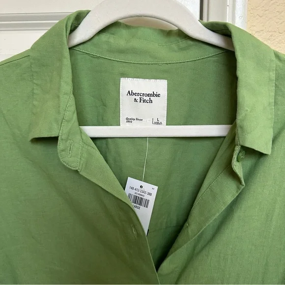 Abercrombie & Fitch Button Up Long Sleeve - Picture 2 of 3